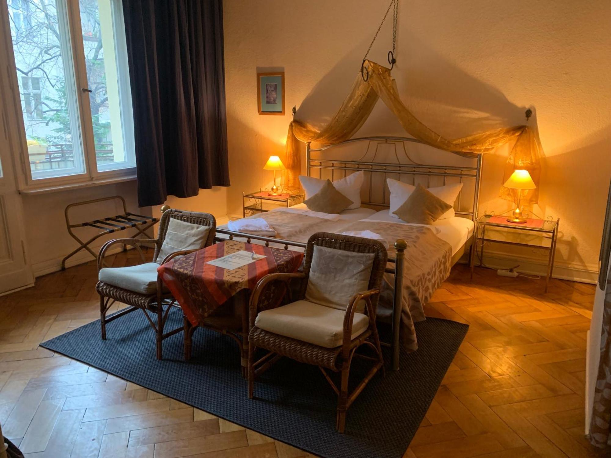 Hotel Pension Senta Berlin Exterior photo